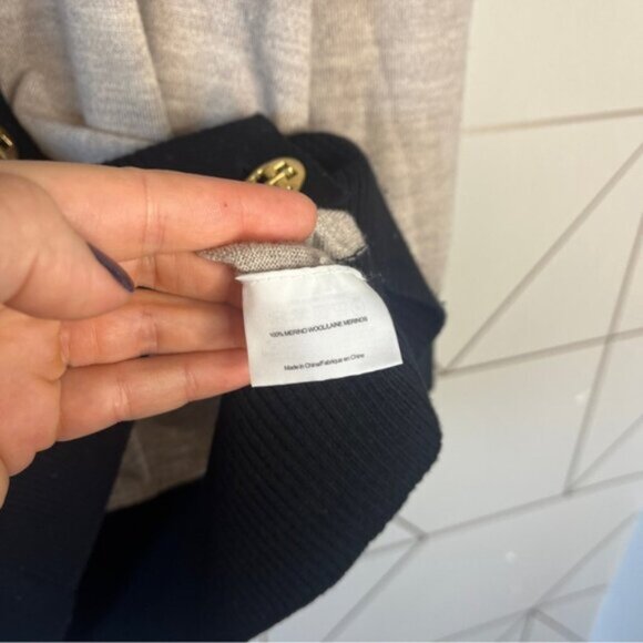 Tory Burch 100% Merino Wool Boyfriend Cardigan Black Beige - Picture 6 of 7